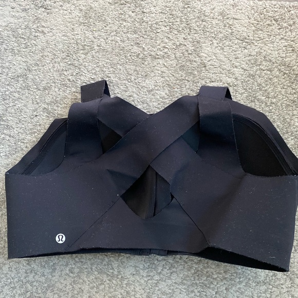 Lululemon Enlite Front Zipper Sports Bra - Picture 3 of 4